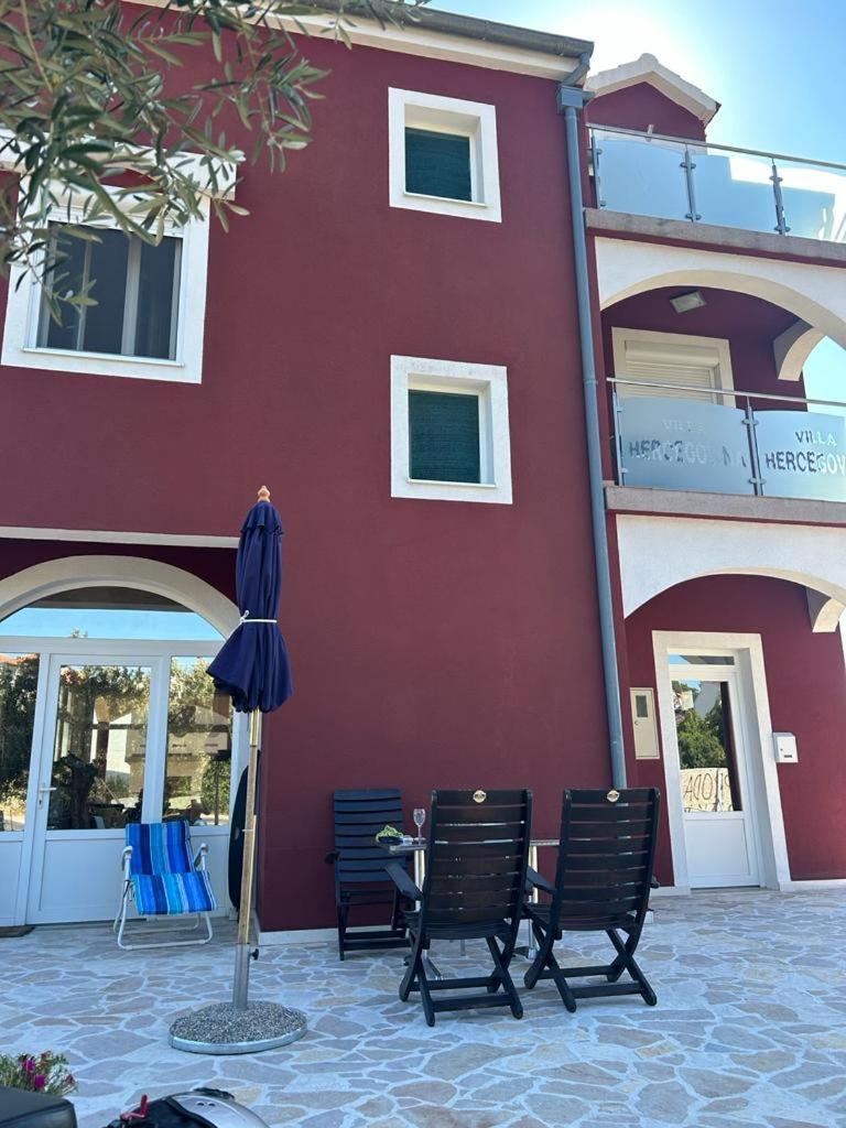 Villa Hercegovina Sveti Filip i Jakov Esterno foto